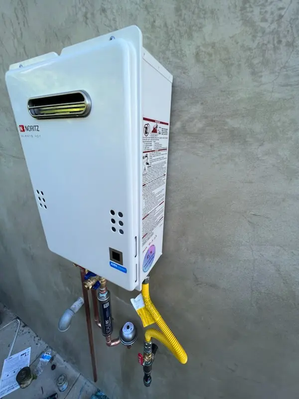 Tankless water heater installation for Greenhaven homes